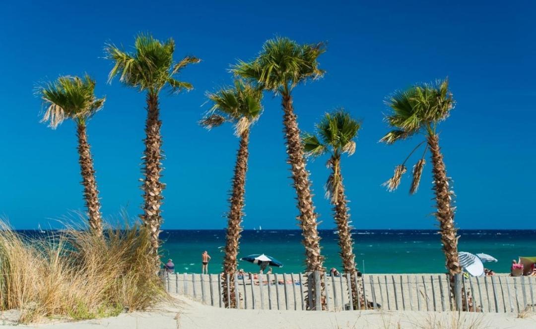 Fare Laurent Saint-Cyprien  Exterior photo